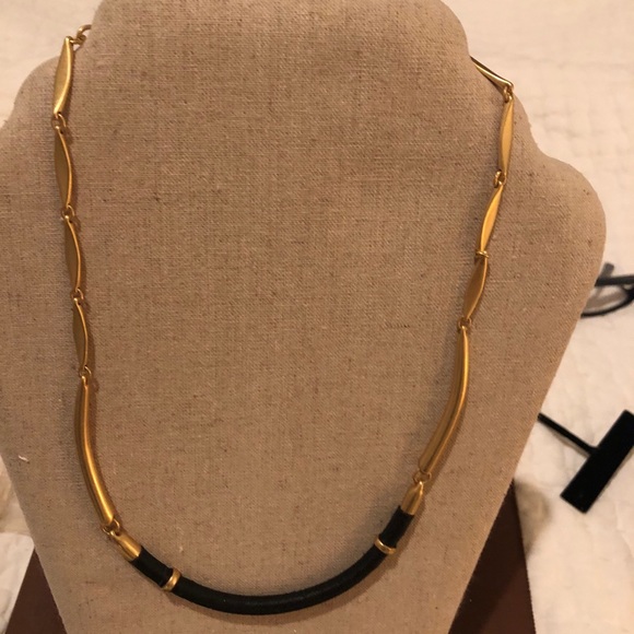 Two necklaces - Picture 14 of 14